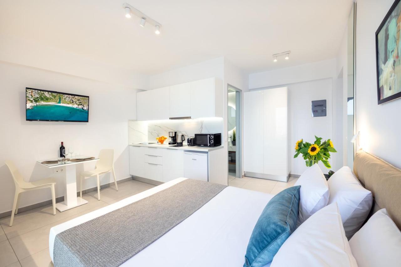 Creta Sun Luxury Apartments Rethymno  Exterior photo
